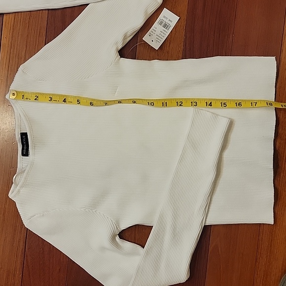 Pacsun NWT Kendall & Kylie Ribbed  Sweater White - Small - Picture 3 of 7
